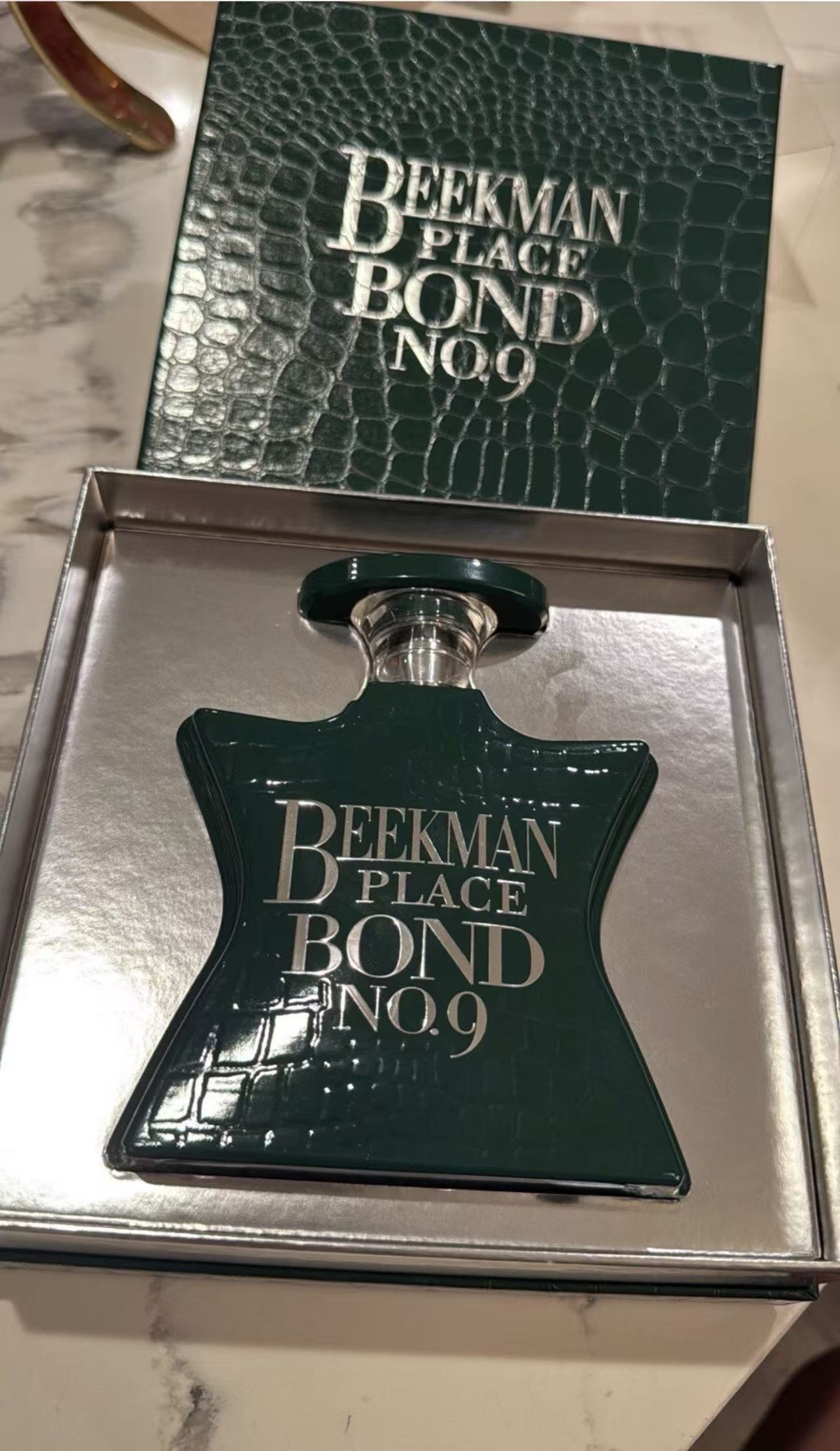 Perfume Fragrance Bottle - Bond No 9 Beekman Place EDP