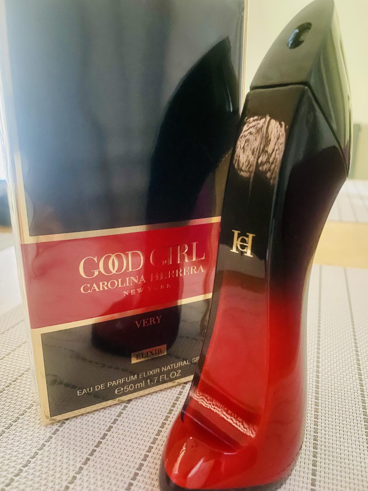 Perfume Fragrance Vanilla - Carolina Herrera Very Good Girl Elixir