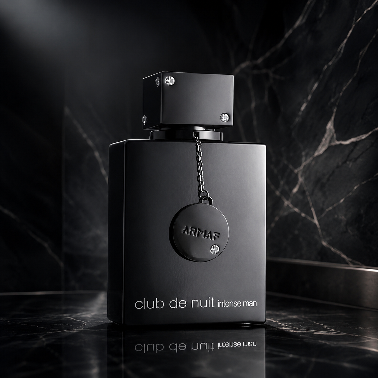 ARMAF Club De Nuit Intense Man - огляд і ціна Perfume Fragrance Bottle